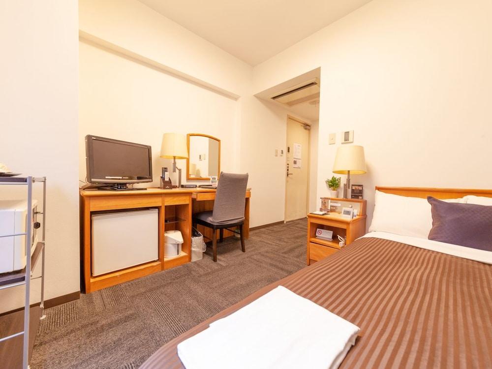 Hotel Livemax Budget Shinbashi Токио Екстериор снимка